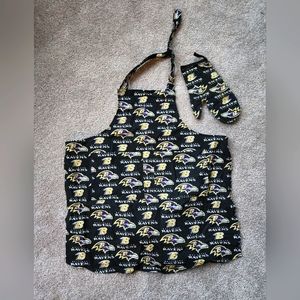 Baltimore Ravens Football NFL Cooking Apron and Oven Mitt